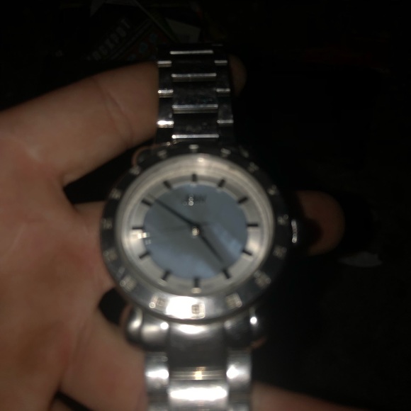 Women’s watch. No longer need or want